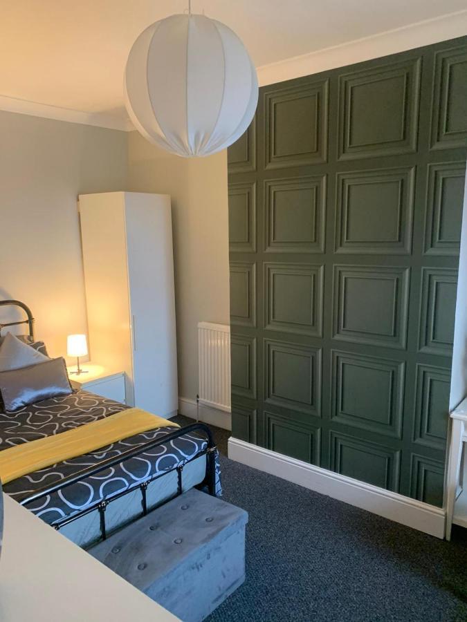 Matipa-Given Apartments Eastleigh Southampton Buitenkant foto
