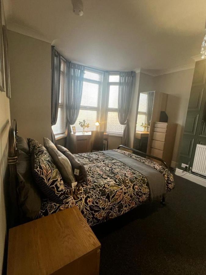 Matipa-Given Apartments Eastleigh Southampton Buitenkant foto