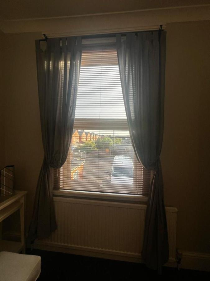 Matipa-Given Apartments Eastleigh Southampton Buitenkant foto