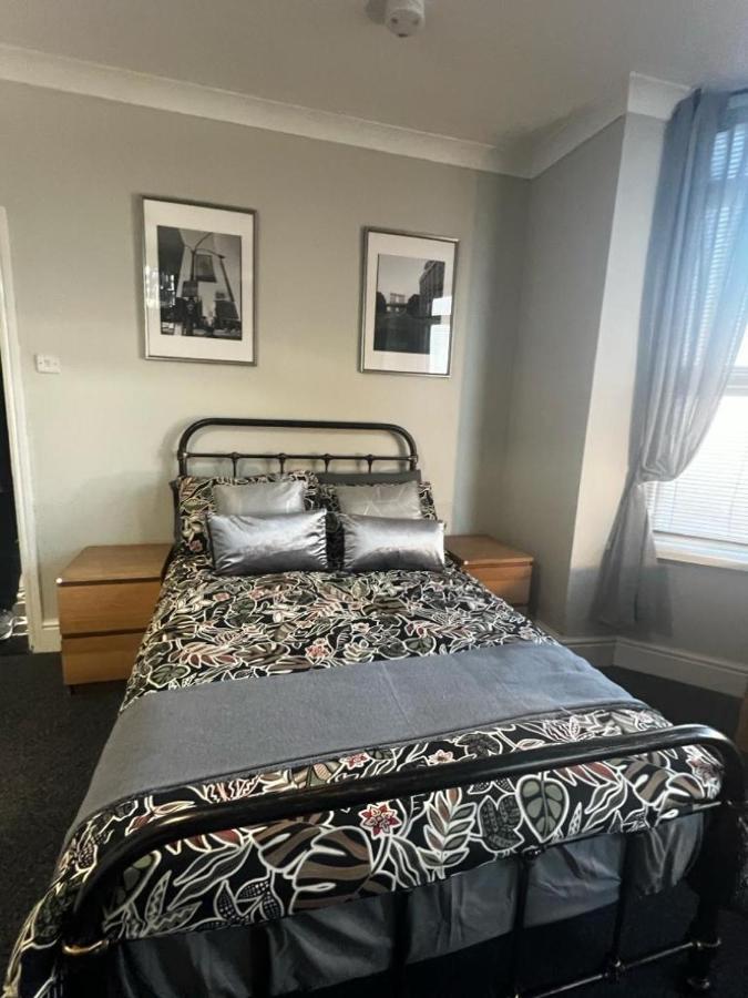 Matipa-Given Apartments Eastleigh Southampton Buitenkant foto